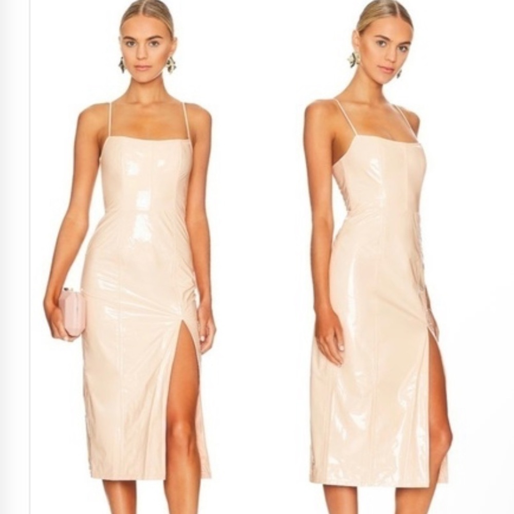 h:ours Strapless Nude Dress